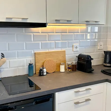 Origins I Boutique 200m From Sea & Parking *